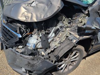 2019 Chevrolet Equinox LT - Primary Damage Right Image